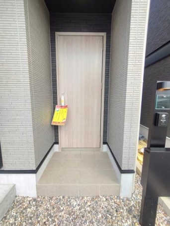 玄関ポーチ その他現地