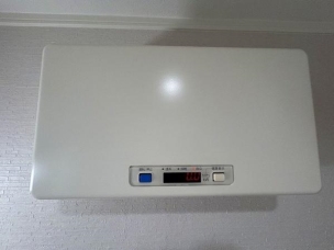 太陽光システムのパワーコンディショナ付 その他内観