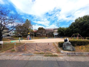 【公園】三郎廻間第二公園 460m 周辺環境