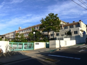 【中学校】名古屋市立天白中学校 1860m 周辺環境
