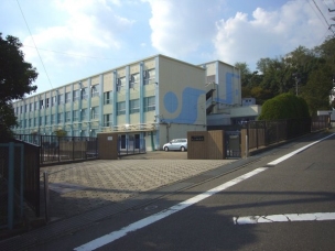 【中学校】名古屋市立久方中学校 1350m 周辺環境