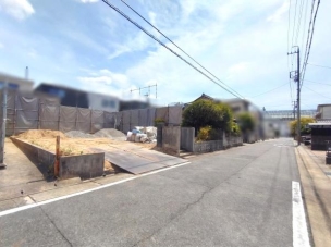 現地と前面道路 前面道路含む現地写真