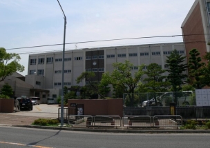【中学校】名古屋市立鳴海中学校 550m 周辺環境